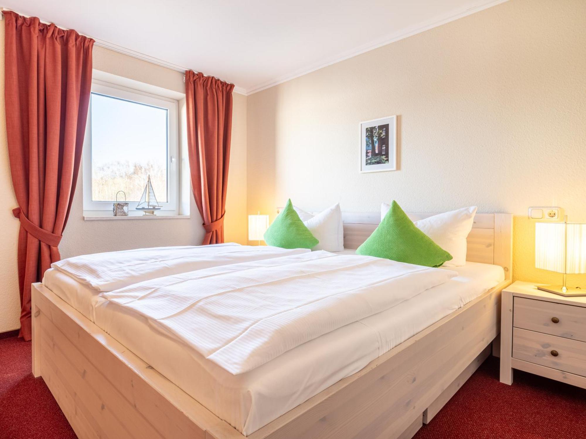 Hotel Stone Цингст Екстер'єр фото